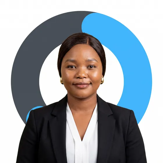 Diana Gisairo, IGCSE English Language tutor (CAIE 0500)